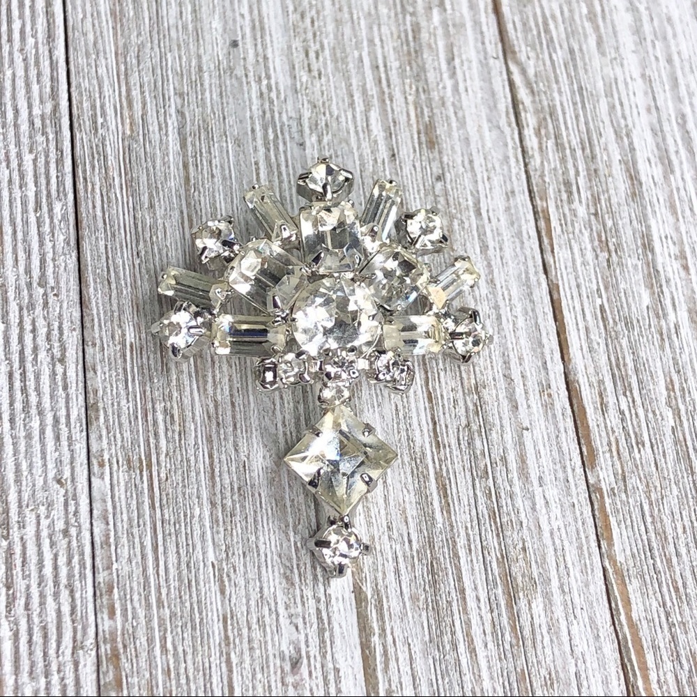 Vintage Clear Rhinestone Ornate Fancy Pin